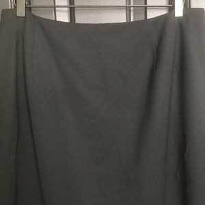 NWT/TALBOTS black 18W wool skirt, back zipper.